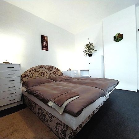 Apartment Beatris Svit Exterior photo